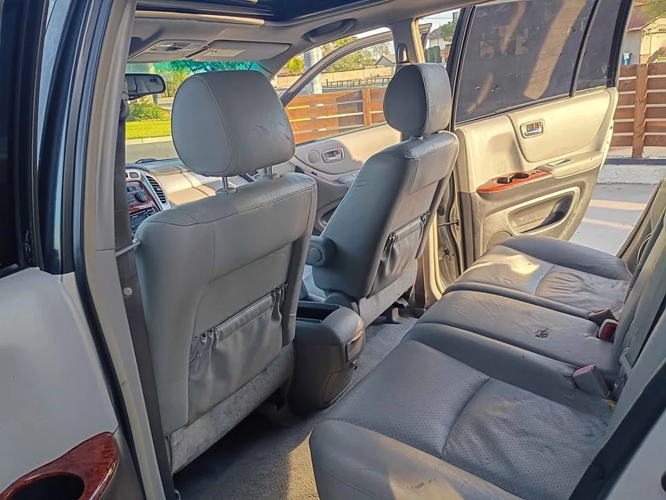 2004 Toyota Highlander - Image 16 of 17