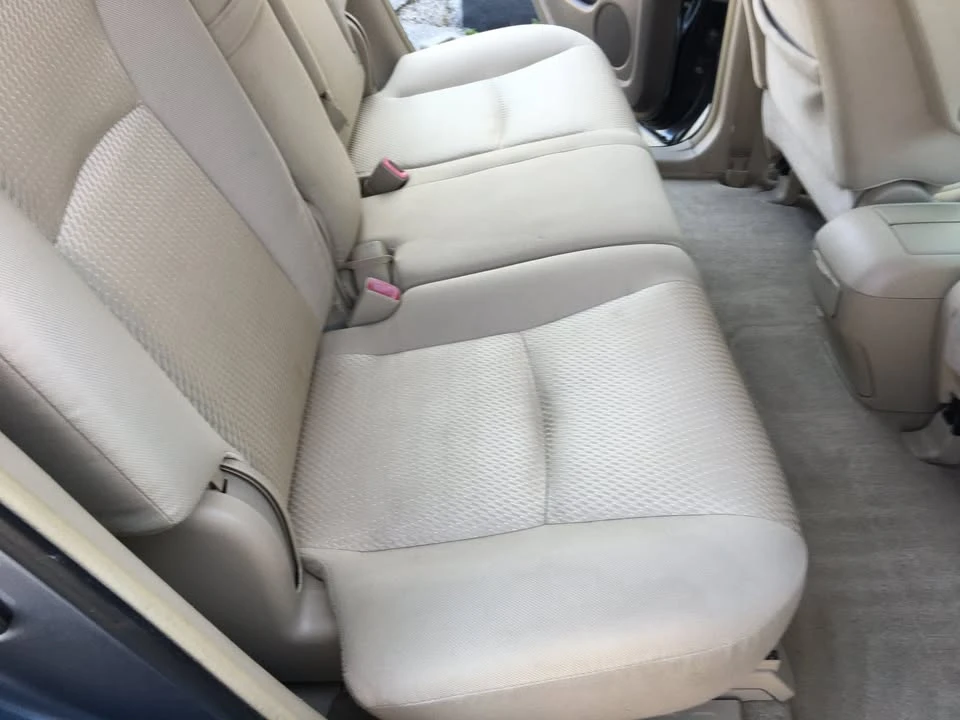 2004 Toyota Highlander - Image 16 of 18