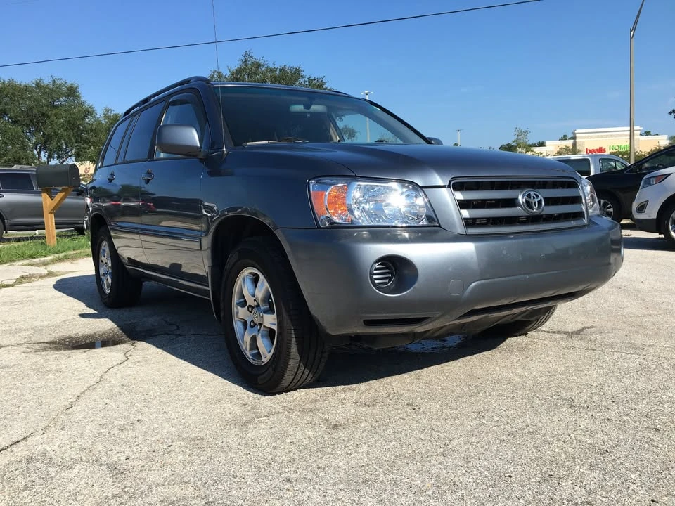 2004 Toyota Highlander - Image 5 of 18