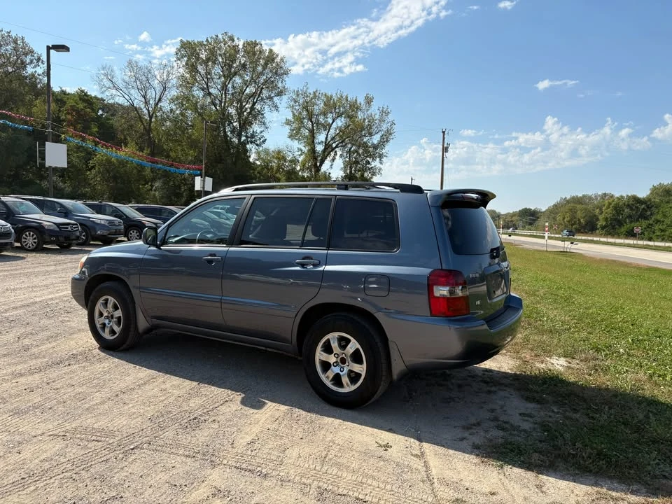 2004 Toyota Highlander - Image 14 of 19