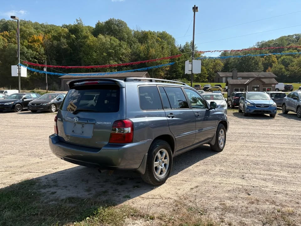 2004 Toyota Highlander - Image 18 of 19
