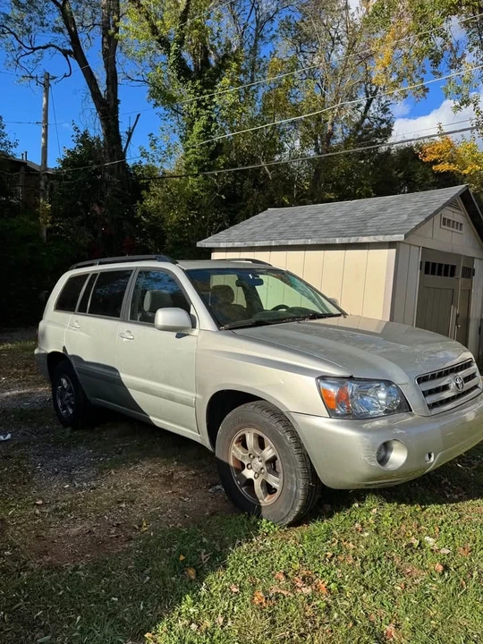 2004 Toyota Highlander - Image 3 of 5