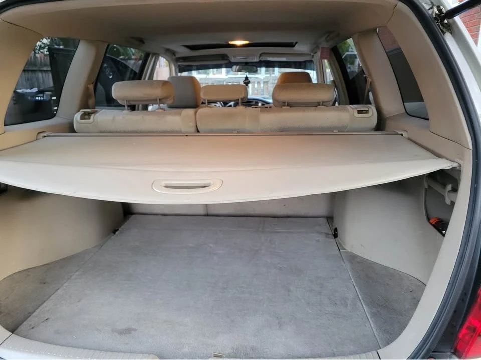 2004 Toyota Highlander - Image 9 of 17