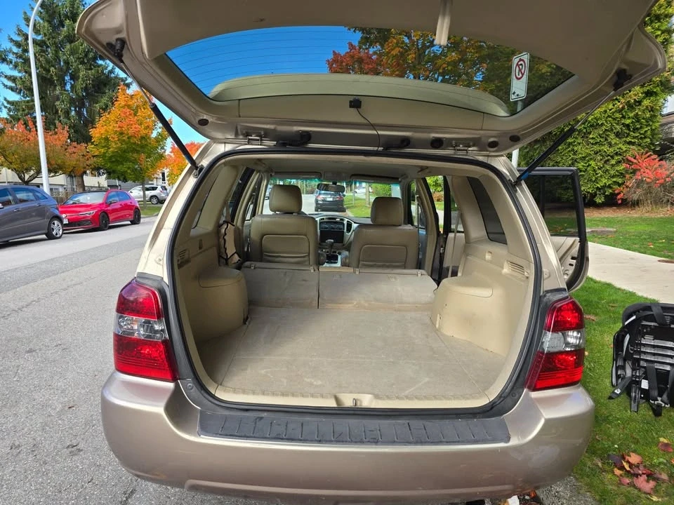 2004 Toyota Highlander - Image 6 of 15