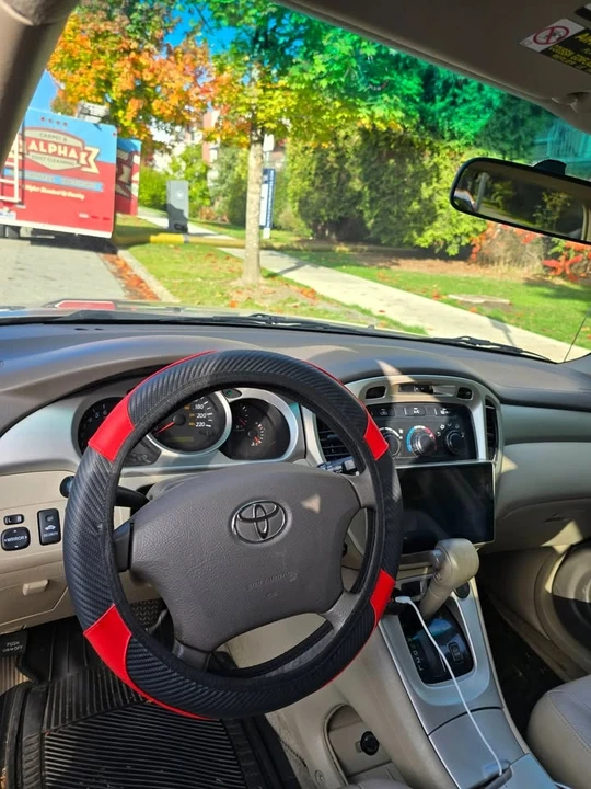 2004 Toyota Highlander - Image 3 of 15