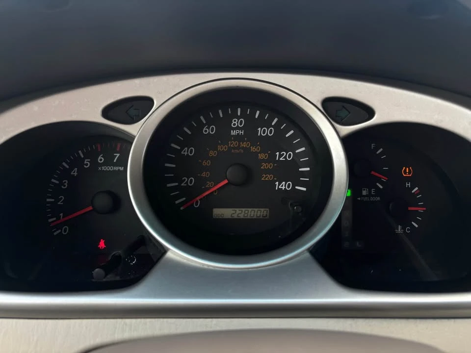 2004 Toyota Highlander - Image 13 of 13