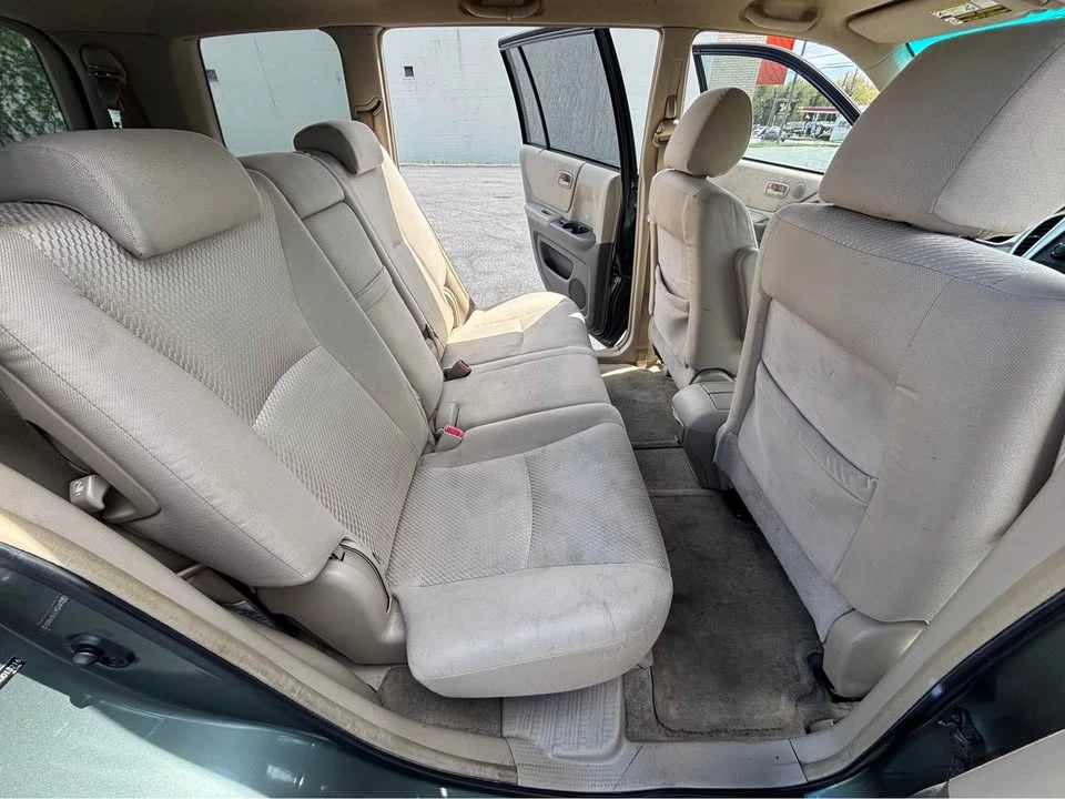 2004 Toyota Highlander - Image 11 of 13