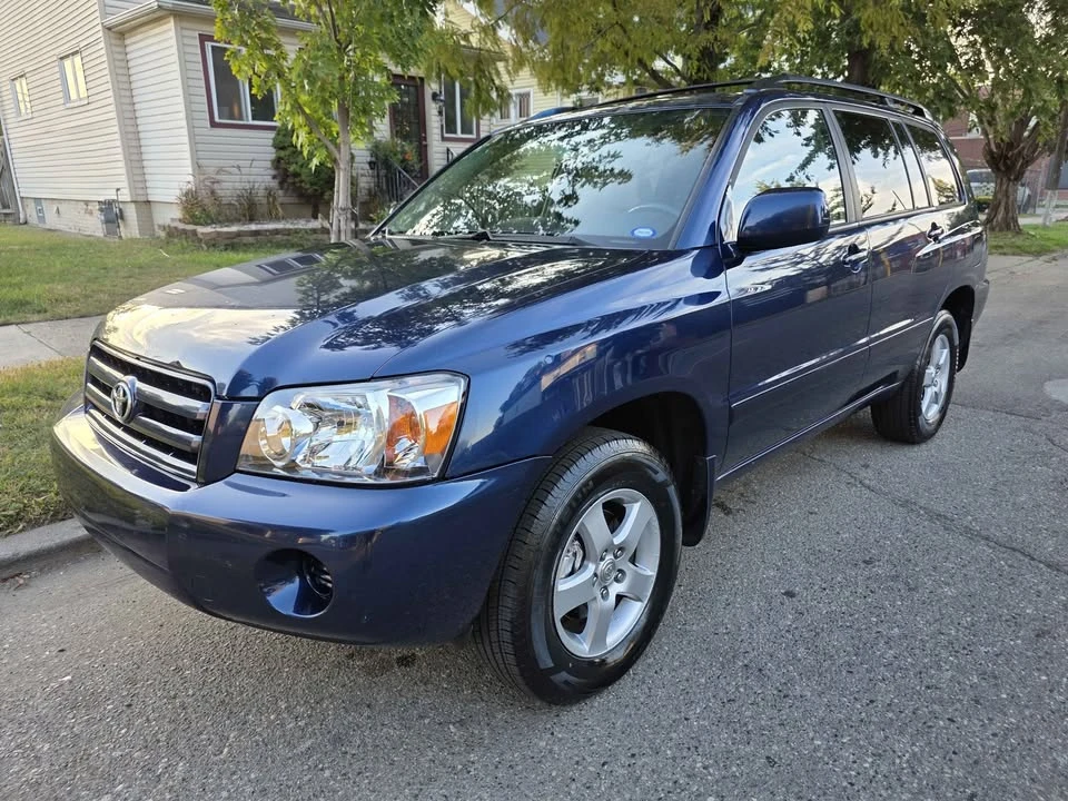 2004 Toyota Highlander - Image 2 of 15