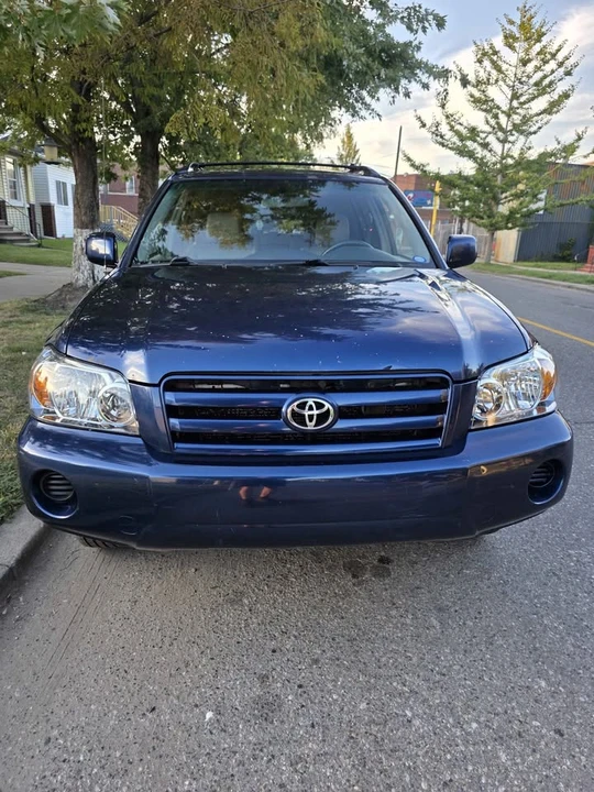2004 Toyota Highlander - Image 6 of 15