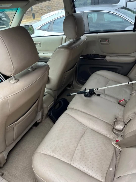 2004 Toyota Highlander - Image 2 of 3