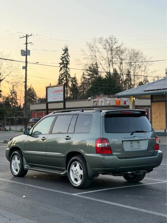 2004 Toyota Highlander - Image 3 of 9