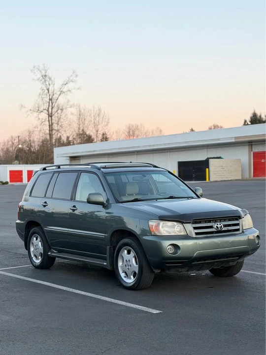 2004 Toyota Highlander - Image 9 of 9