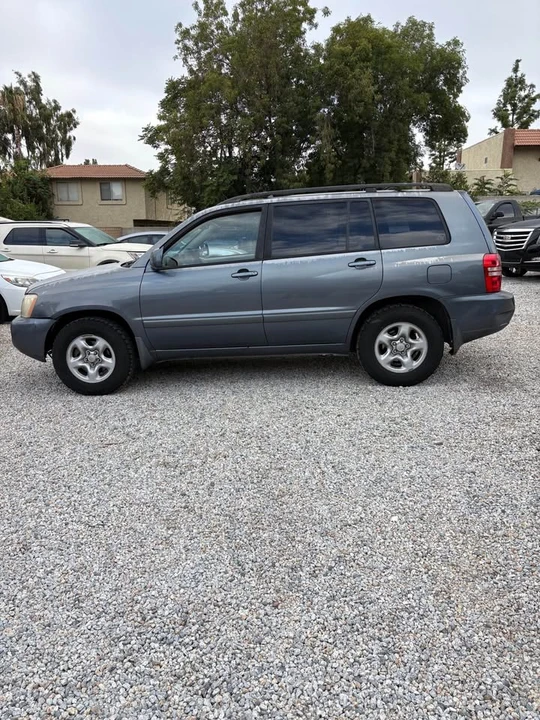 2004 Toyota Highlander - Image 4 of 7