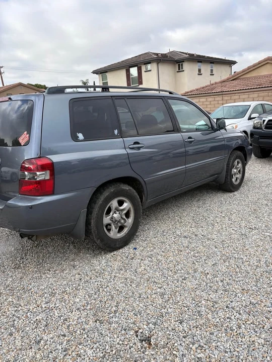 2004 Toyota Highlander - Image 2 of 7