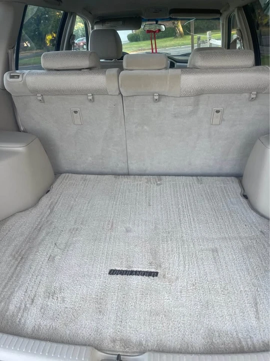 2004 Toyota Highlander - Image 8 of 9