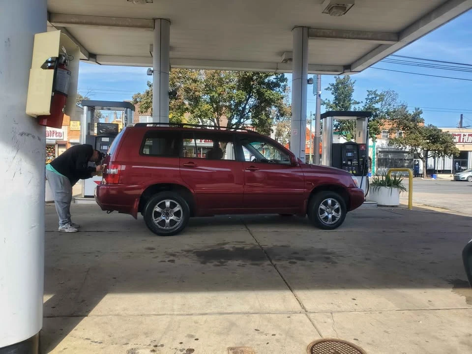 2004 Toyota Highlander - Image 4 of 13