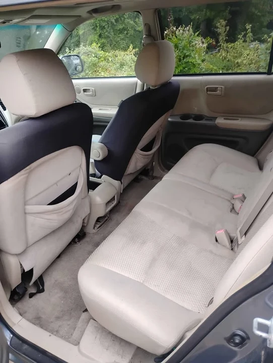 2004 Toyota Highlander - Image 9 of 9