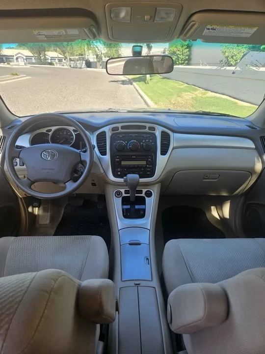 2004 Toyota Highlander - Image 6 of 12