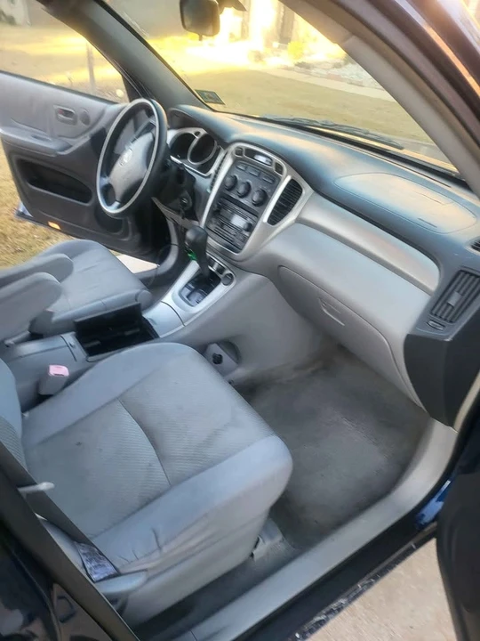 2004 Toyota Highlander - Image 5 of 13