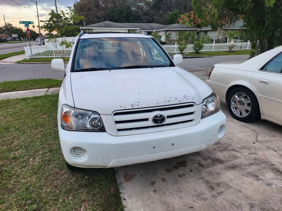 2004 Toyota Highlander - Image 3 of 12