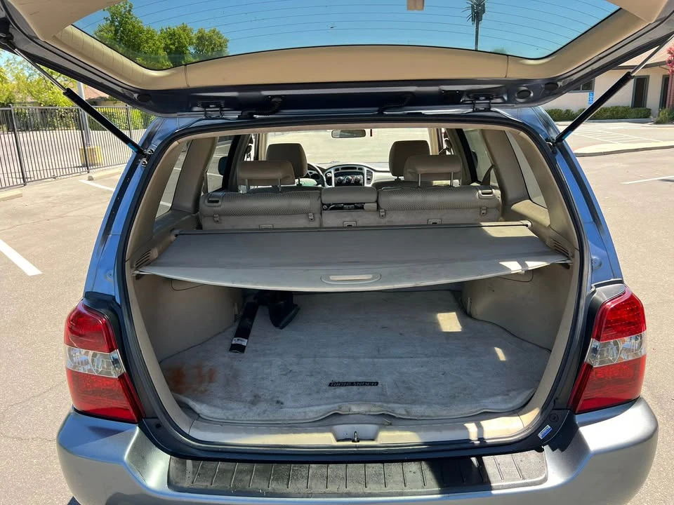 2004 Toyota Highlander - Image 6 of 11