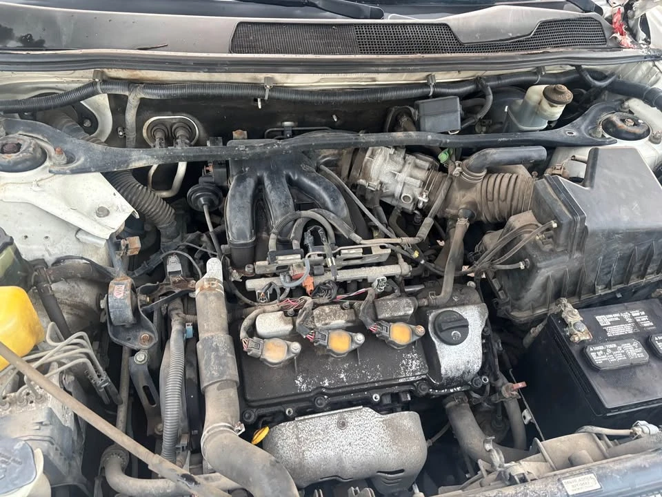 2004 Toyota Highlander - Image 15 of 16