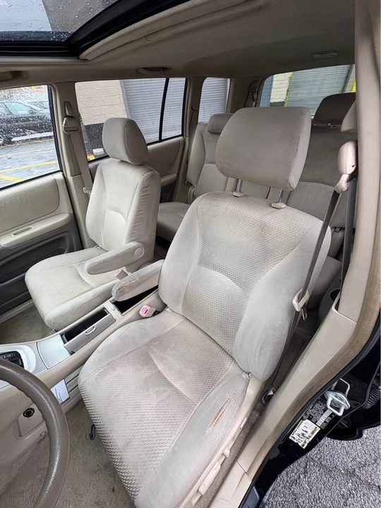 2004 Toyota Highlander - Image 6 of 9