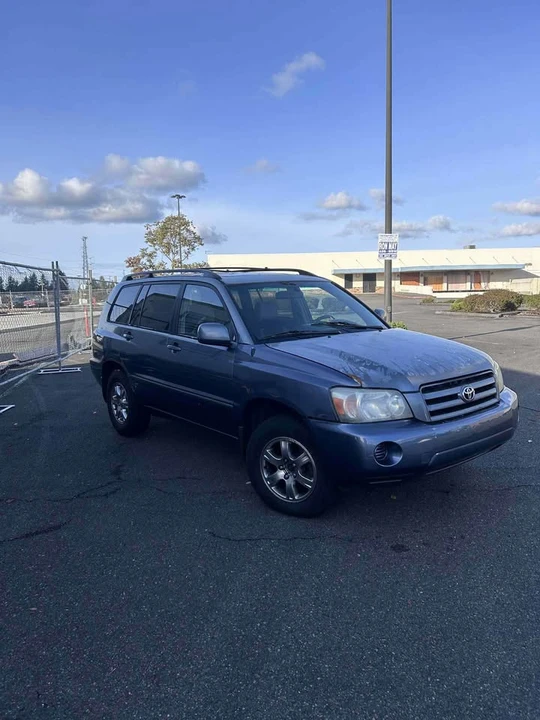 2004 Toyota Highlander - Image 2 of 11