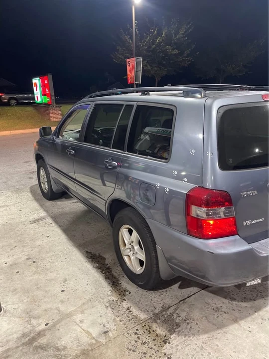 2004 Toyota Highlander - Image 3 of 15