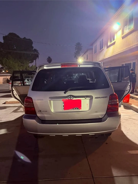 2004 Toyota Highlander - Image 17 of 20