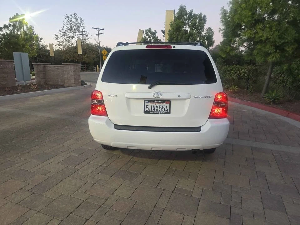 2004 Toyota Highlander - Image 4 of 7