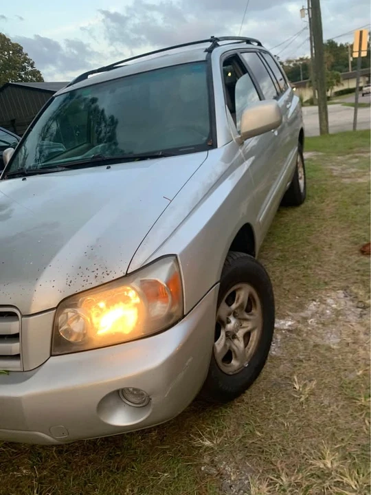 2004 Toyota Highlander - Image 11 of 11