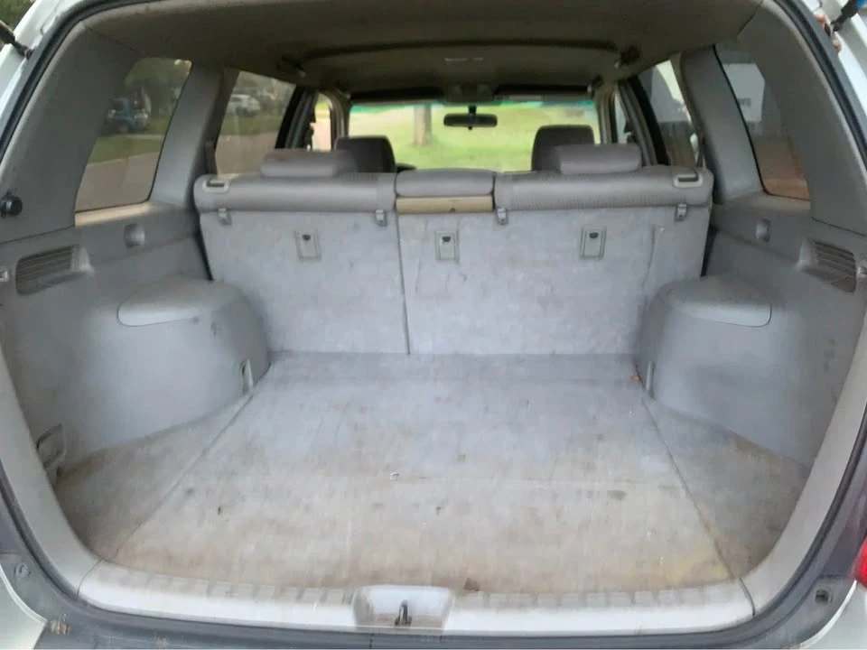2004 Toyota Highlander - Image 4 of 11