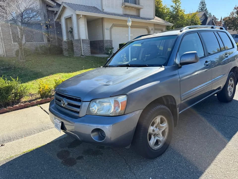 2004 Toyota Highlander - Image 3 of 13