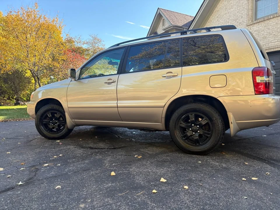 2004 Toyota Highlander - Image 3 of 8