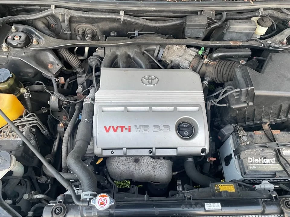 2004 Toyota Highlander - Image 10 of 10