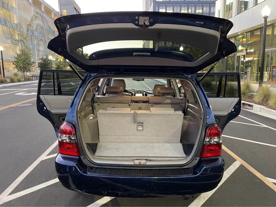 2004 Toyota Highlander - Image 7 of 17