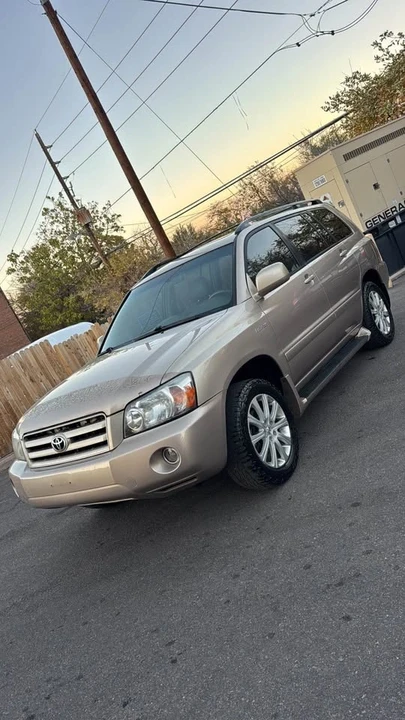 2004 Toyota Highlander - Image 6 of 17