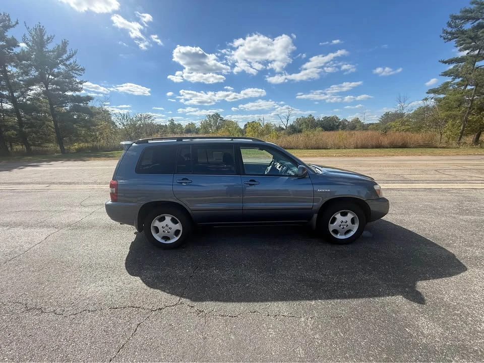 2004 Toyota Highlander - Image 5 of 18