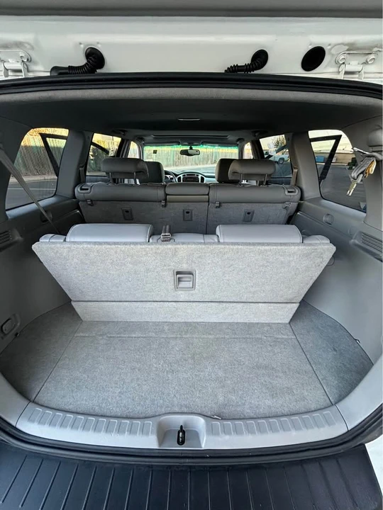 2004 Toyota Highlander - Image 11 of 12