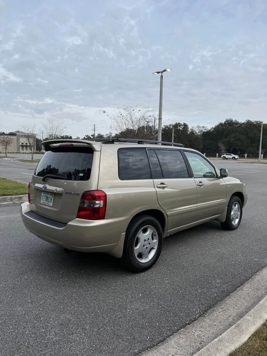 2004 Toyota Highlander - Image 3 of 9