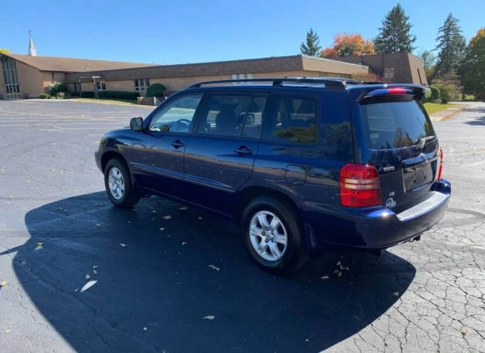 2004 Toyota Highlander - Image 3 of 4