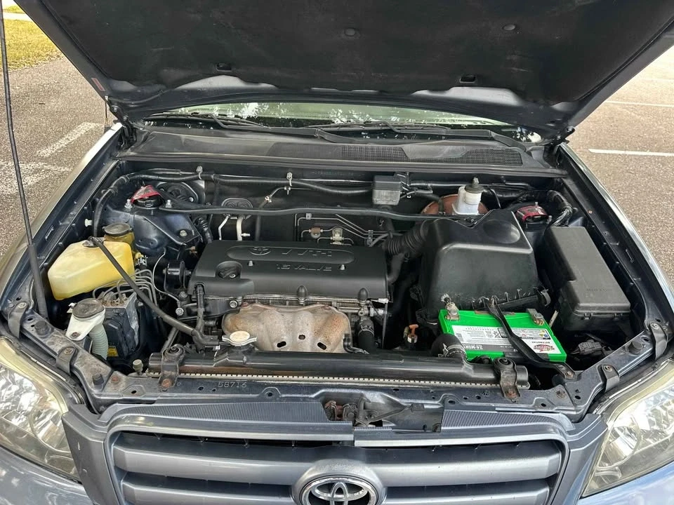 2004 Toyota Highlander - Image 17 of 17