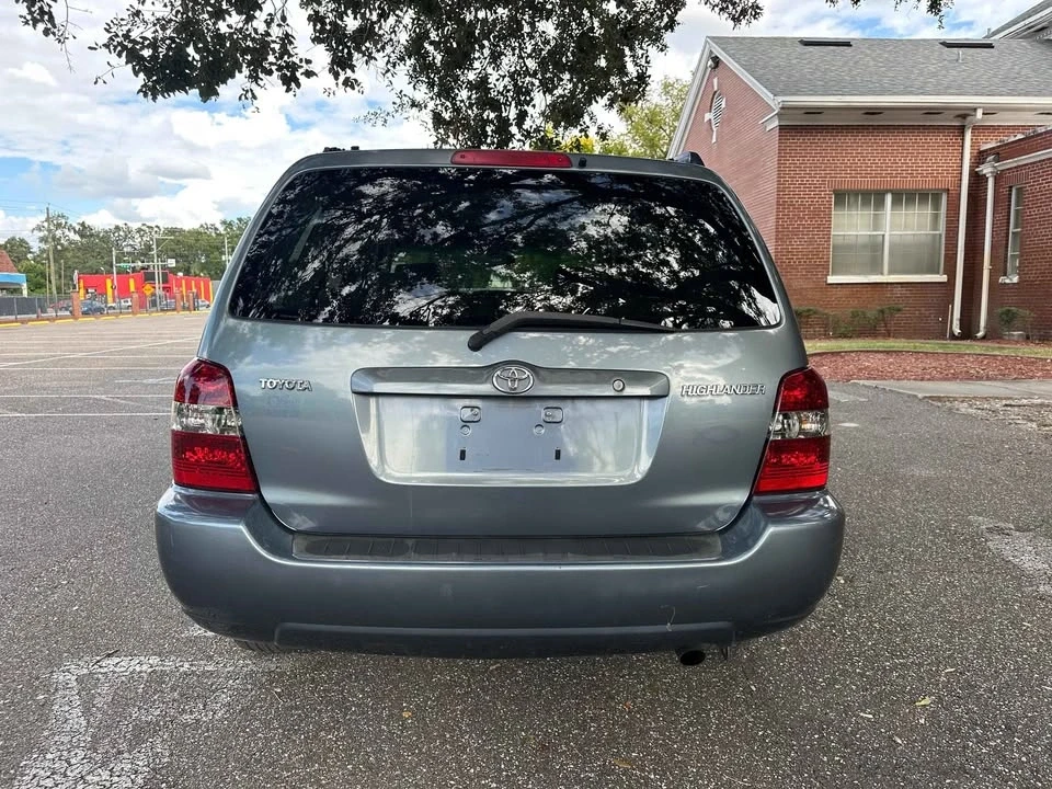 2004 Toyota Highlander - Image 3 of 17