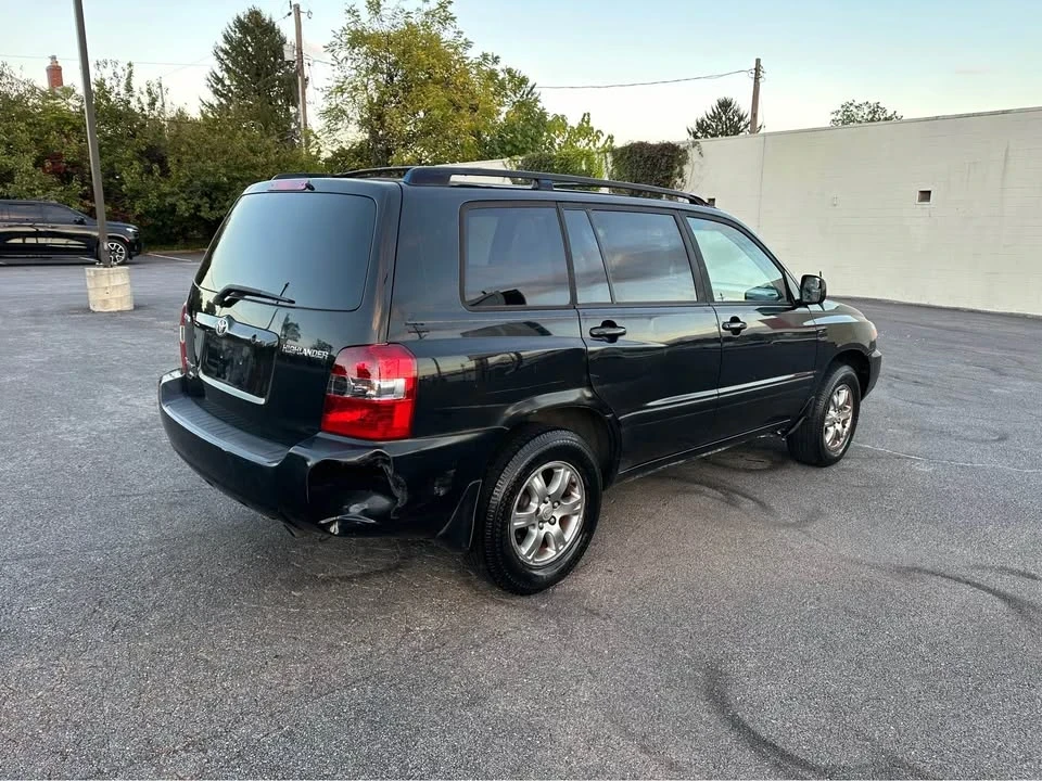 2004 Toyota Highlander - Image 5 of 11