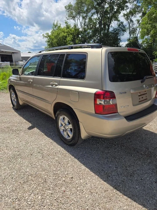2004 Toyota Highlander - Image 4 of 8