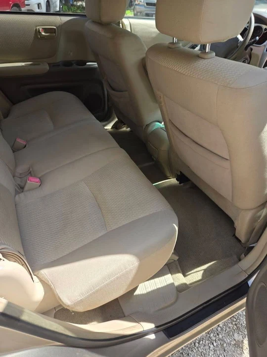 2004 Toyota Highlander - Image 6 of 8