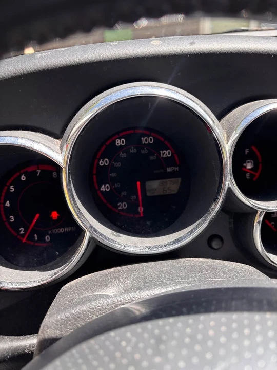 2004 Toyota Matrix 1st Gen - Image 4 of 5