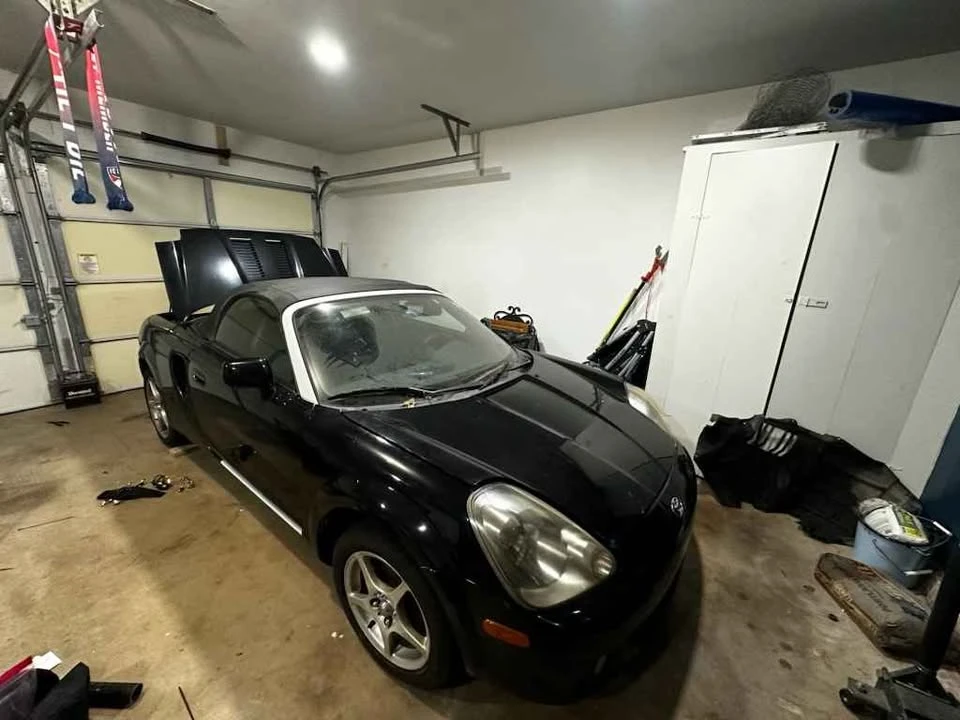 2004 Toyota MR2 Spyder/MR-S - Image 4 of 7