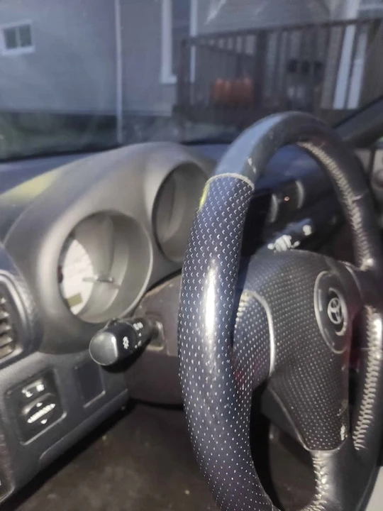 2004 Toyota MR2 Spyder/MR-S - Image 6 of 6